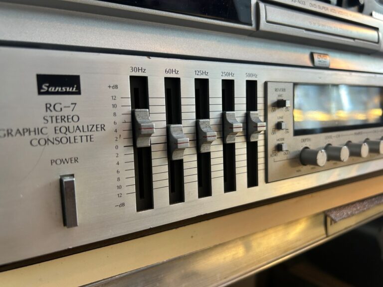 Sansui RG-7 – אקולייזר
