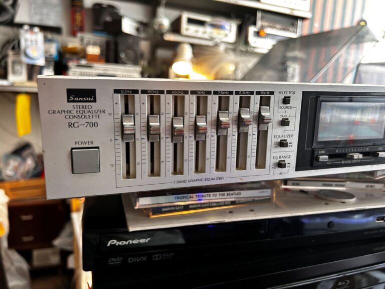 Sansui RG-700