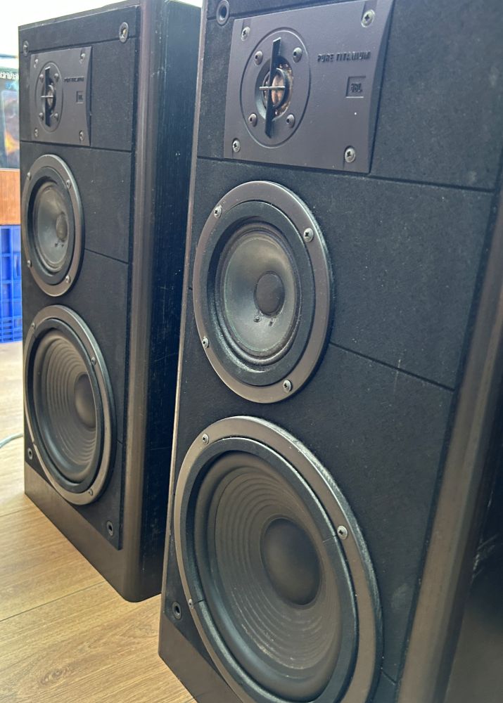 J.B.L דגם : LX- 600